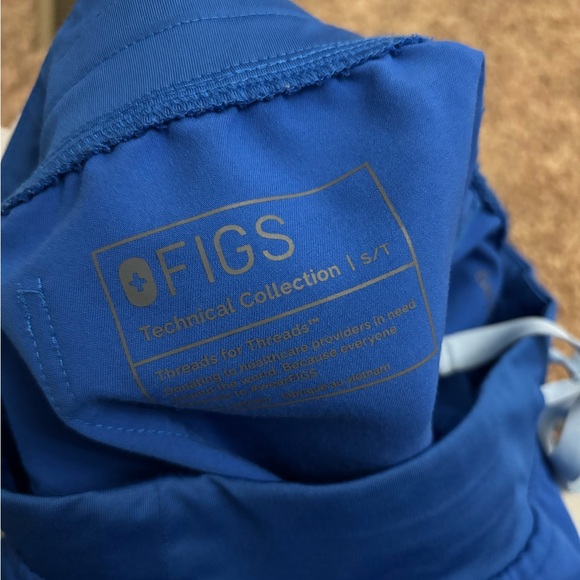 Blue Scrub Set - Picture 2 of 4